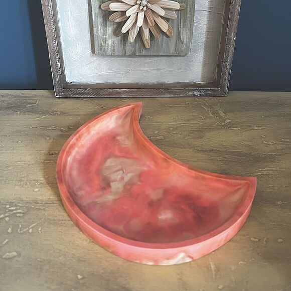 Handcrafted Resin Crescent Moon Tray - Picture 1 of 9